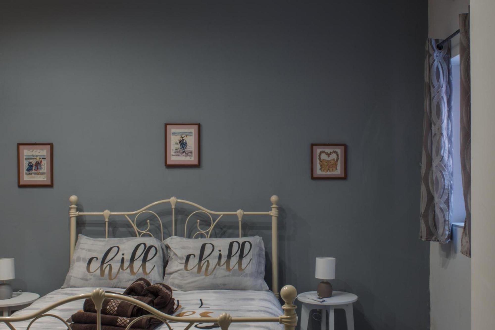 Brand New 3 Bdr In A Quaint Village Appartamento *